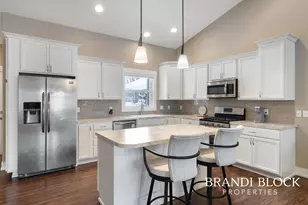 8019 Amber Crest Dr SW, Byron Center, MI 49315 - Photo 3