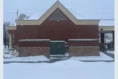 815 E Main Avenue, Zeeland, MI 49464 - Photo 9