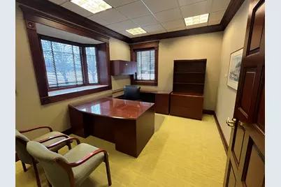 815 E Main Avenue, Zeeland, MI 49464 - Photo 15