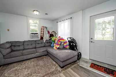 307 E Telegraph Street, Dowagiac, MI 49047 - Photo 5