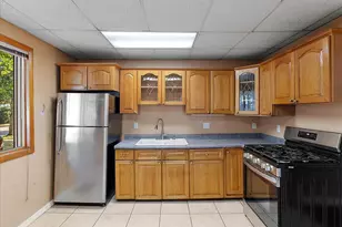 544 College Ave, Holland, MI 49423 - Photo 15