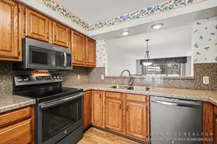 4077 Grandview Terrace SW, Grandville, MI 49418 - Photo 9