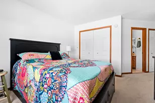 1261 Laurel View Dr, Ann Arbor, MI 48105 - Photo 35