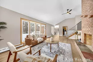 1122 W Green St, Hastings, MI 49058 - Photo 7