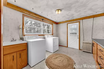 1122 W Green Street, Hastings, MI 49058 - Photo 27