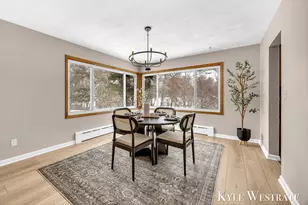 1122 W Green St, Hastings, MI 49058 - Photo 9