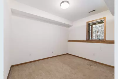 2314 S Highland View Circle SE, Grand Rapids, MI 49506 - Photo 23