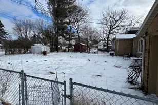 620 W Huron Ave, Vassar, MI 48768 - Photo 5