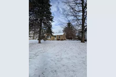 620 W Huron Avenue, Vassar, MI 48768 - Photo 3