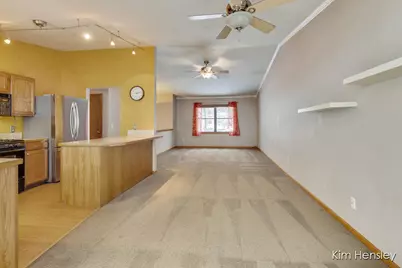 4172 Huntington Avenue NE, Grand Rapids, MI 49525 - Photo 15