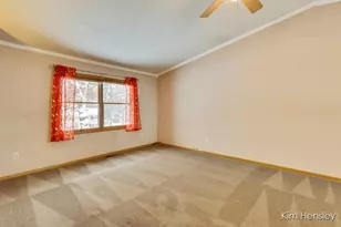 4172 Huntington Ave NE, Grand Rapids, MI 49525 - Photo 9