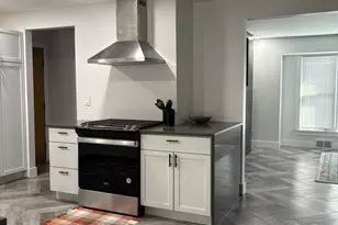 5681 Houghten Dr, Troy, MI 48098 - Photo 17