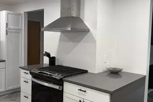 5681 Houghten Dr, Troy, MI 48098 - Photo 19