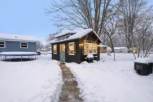 940 Bob Ave, Muskegon, MI 49445 - Photo 23