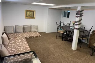 6775 Winthrop St, Detroit, MI 48228 - Photo 15