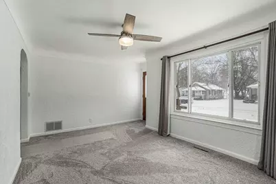 328 Buchanan Avenue, Kalamazoo, MI 49001 - Photo 9