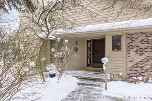 2016 Tall Meadow St NE, Grand Rapids, MI 49505 - Photo 5