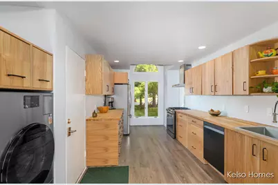 2016 Tall Meadow Street NE, Grand Rapids, MI 49505 - Photo 9