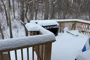 557 N Cygnet Lake Dr, Benton Harbor, MI 49022 - Photo 5