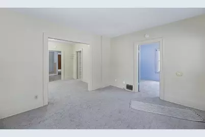 266 Parker Avenue, Benton Harbor, MI 49022 - Photo 5
