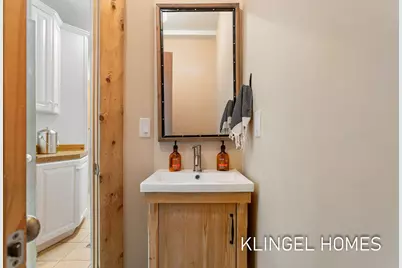 6290 Scenic Woods Circle N, Muskegon, MI 49445 - Photo 39