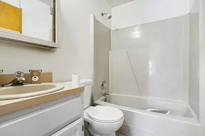 68361 Crooked Creek Road, White Pigeon, MI 49099 - Photo 11