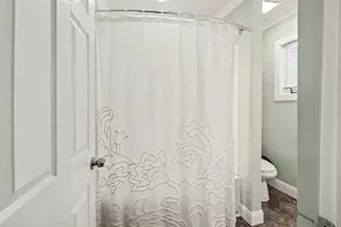 309 N Robert St, Ludington, MI 49431 - Photo 21