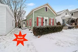 309 N Robert St, Ludington, MI 49431 - Photo 1