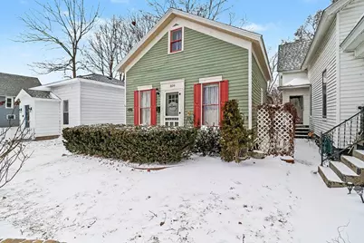 309 N Robert Street, Ludington, MI 49431 - Photo 27