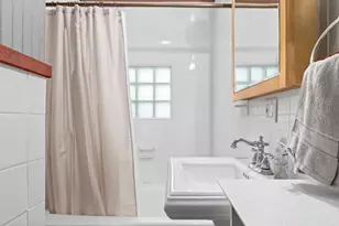 1002 St Joseph St, South Haven, MI 49090 - Photo 15