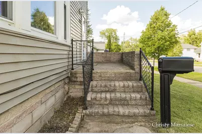 917 S Bridge Street, Belding, MI 48809 - Photo 5
