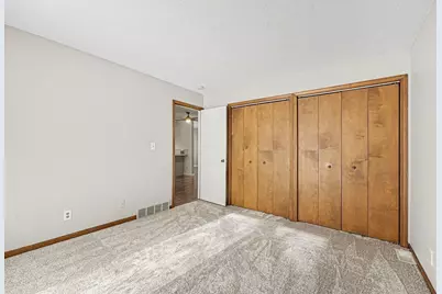 517 Maryland Avenue NE #9, Grand Rapids, MI 49503 - Photo 9