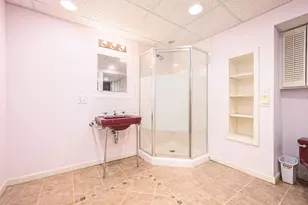 1761 Chevy Chase Blvd, Kalamazoo, MI 49008 - Photo 25