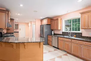 1761 Chevy Chase Blvd, Kalamazoo, MI 49008 - Photo 9