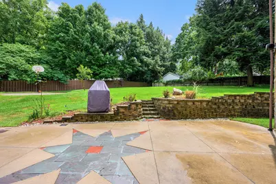 1761 Chevy Chase Boulevard, Kalamazoo, MI 49008 - Photo 39