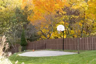 1761 Chevy Chase Blvd, Kalamazoo, MI 49008 - Photo 35