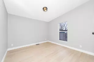 6818 E T Ave, Vicksburg, MI 49097 - Photo 13