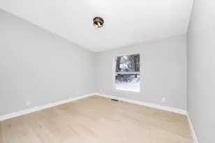 6818 E T Ave, Vicksburg, MI 49097 - Photo 11