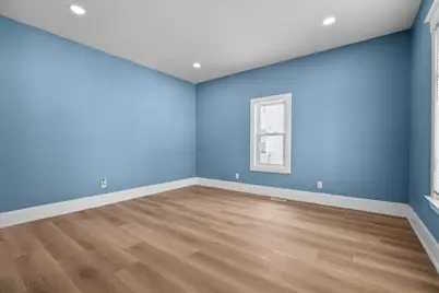 901 Clarence Street, Kalamazoo, MI 49001 - Photo 3