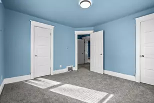 901 Clarence St, Kalamazoo, MI 49001 - Photo 17