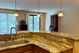 911 Moore Dr, Chelsea, MI 48118 - Photo 15