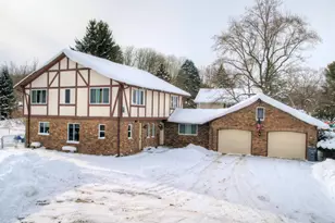 6079 Torrington Rd, Kalamazoo, MI 49009 - Photo 1