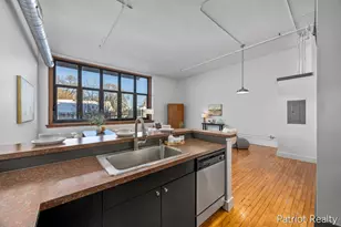 600 Broadway Ave NW, Grand Rapids, MI 49504 - Photo 11