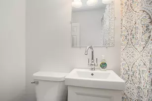 1042 E Mosel Ave, Kalamazoo, MI 49004 - Photo 11