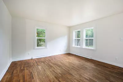 1042 E Mosel Avenue, Kalamazoo, MI 49004 - Photo 5