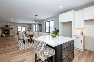 3623 Katherine Ln, Saint Joseph, MI 49085 - Photo 7