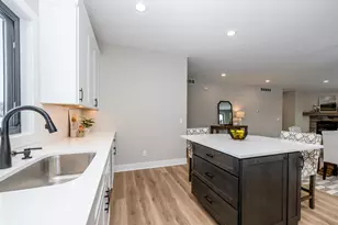 3623 Katherine Ln, Saint Joseph, MI 49085 - Photo 7