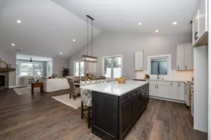 3634 Katherine Ln, Saint Joseph, MI 49085 - Photo 7