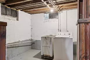 4082 Hereford St, Detroit, MI 48224 - Photo 19