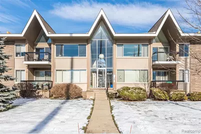 1997 Klingensmith Road #55, Bloomfield Hills, MI 48302 - Photo 1